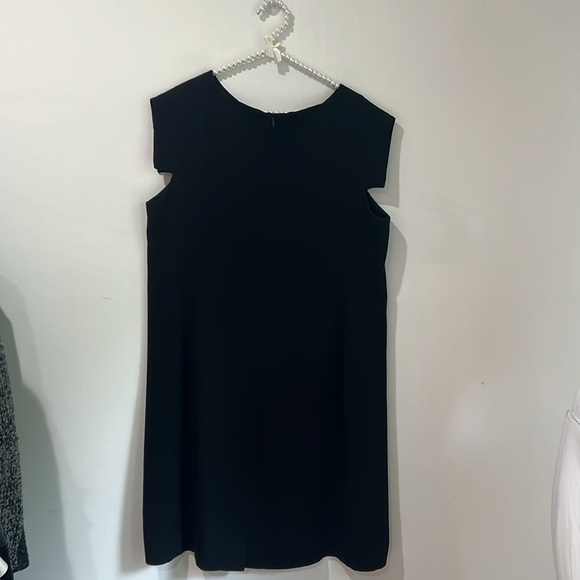 MM LAFLEUR Sarah Shift Dress +1 Plus - Picture 4 of 12